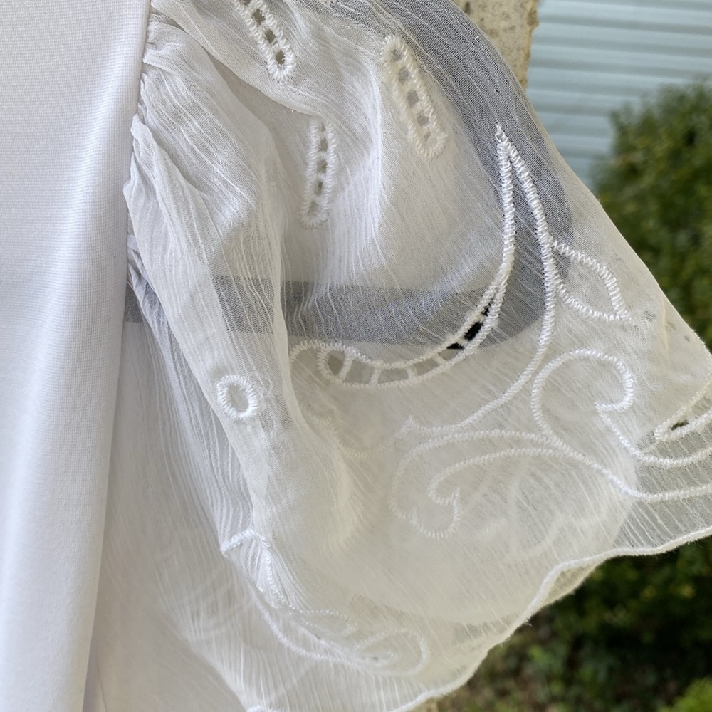 Express true white jumpsuit NWOT Size - Small - Picture 3 of 5